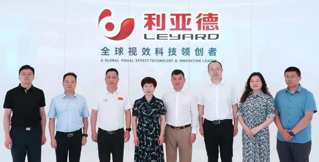 今年会·(jinnianhui)金字招牌诚信与成都市郫都区达成战略合作 推动成都影视城建设